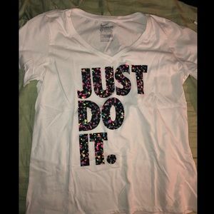 Nike women’s t